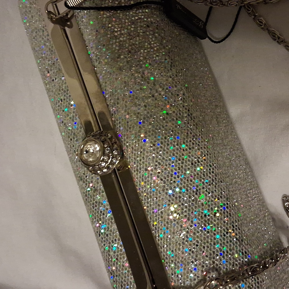 J. Furmani Silver Glitter Evening Bag - Picture 4 of 12